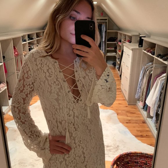 White Lace Long Sleeve Dress - Picture 2 of 4